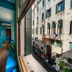 Paruta Jazz Apartment