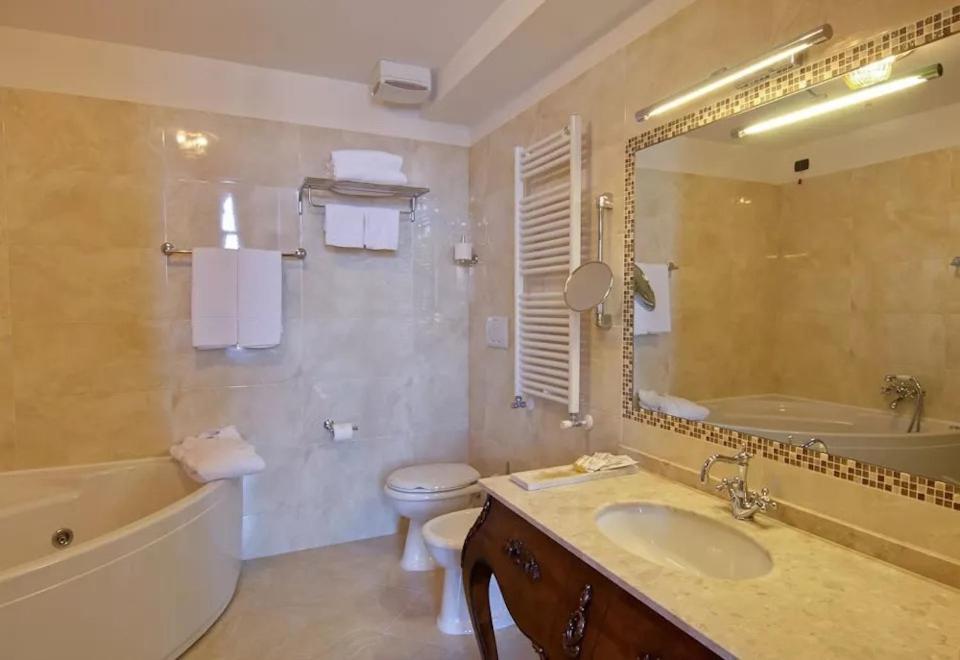 Pesaro Palace 4* Venedig