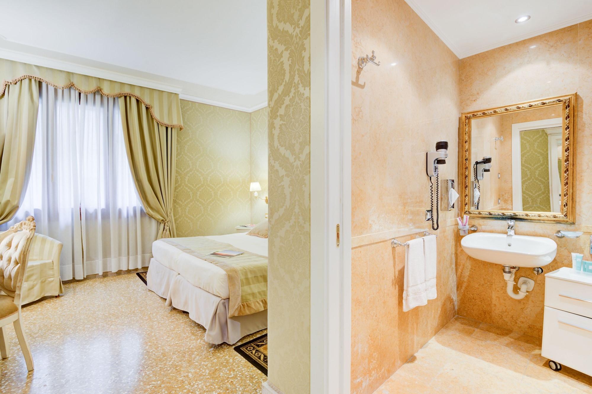 Al Duca Di Hotel