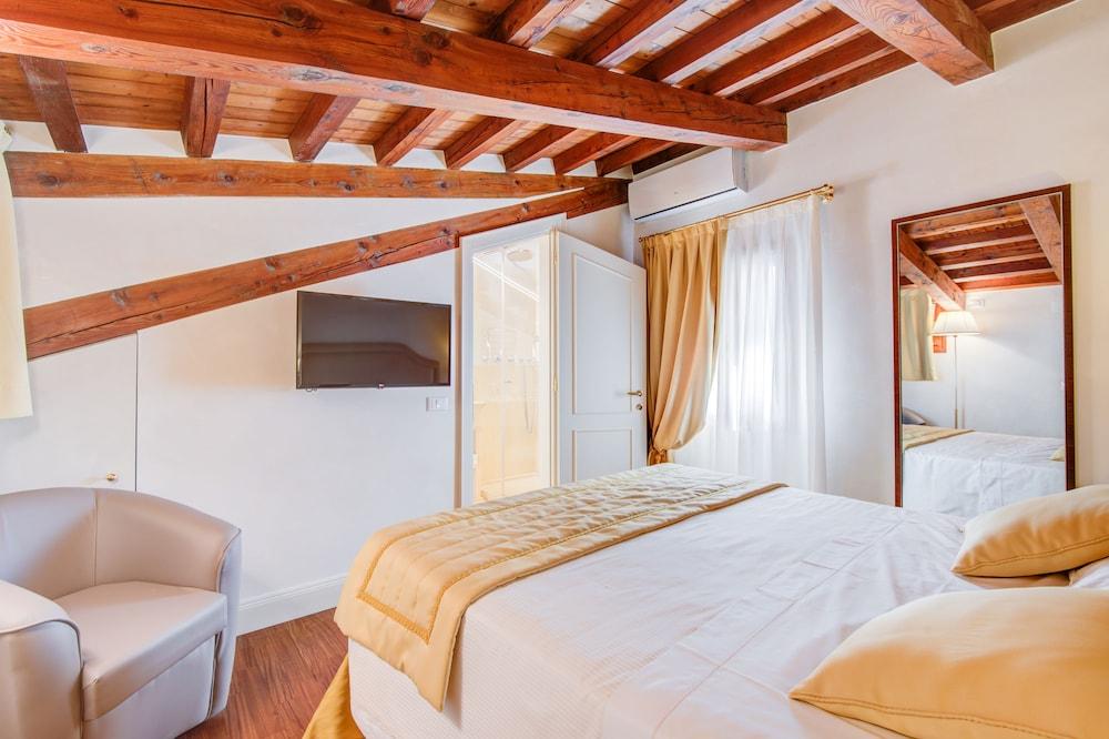 Hotel Al Duca Di 3*