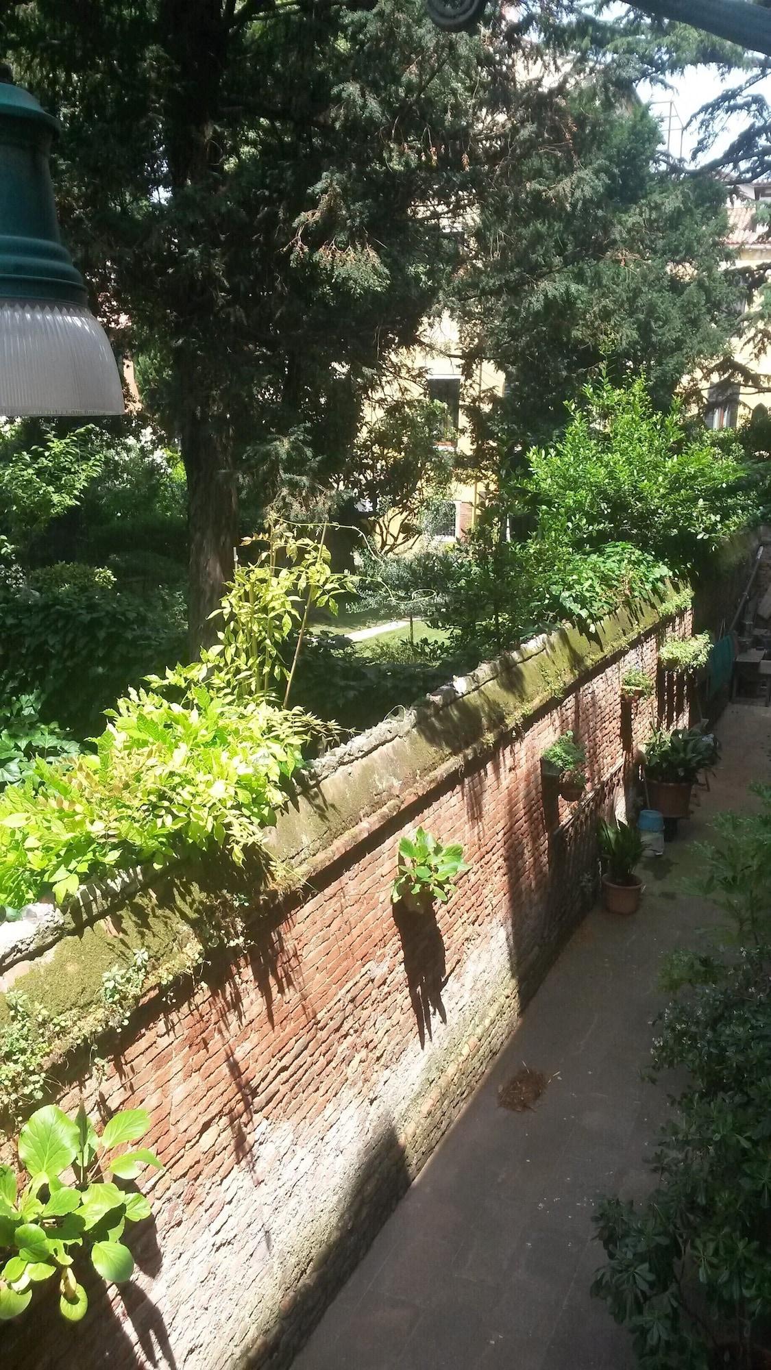 Bed & Breakfast Ca' Del Brocchi 2*