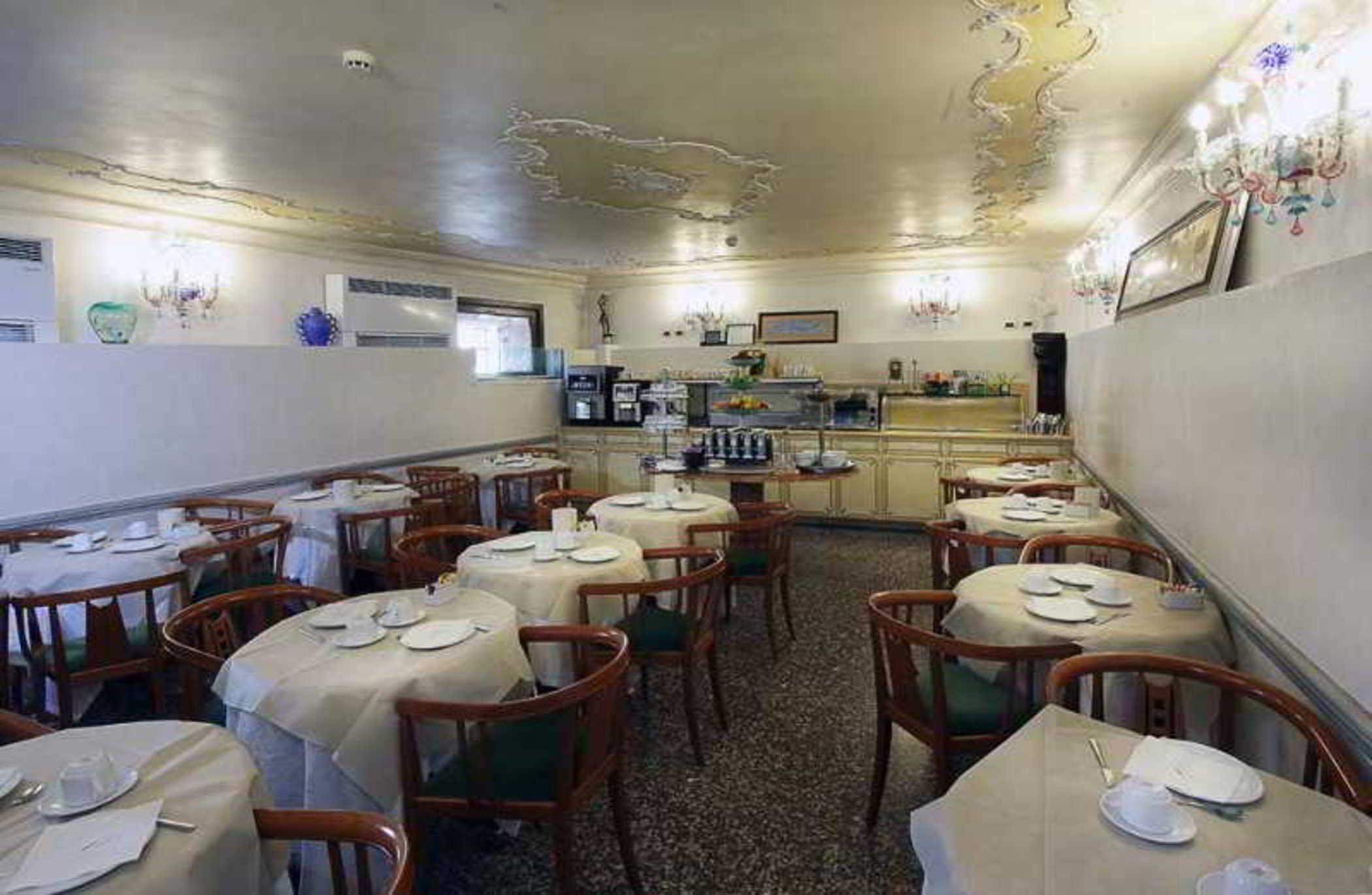San Moisè Hotel