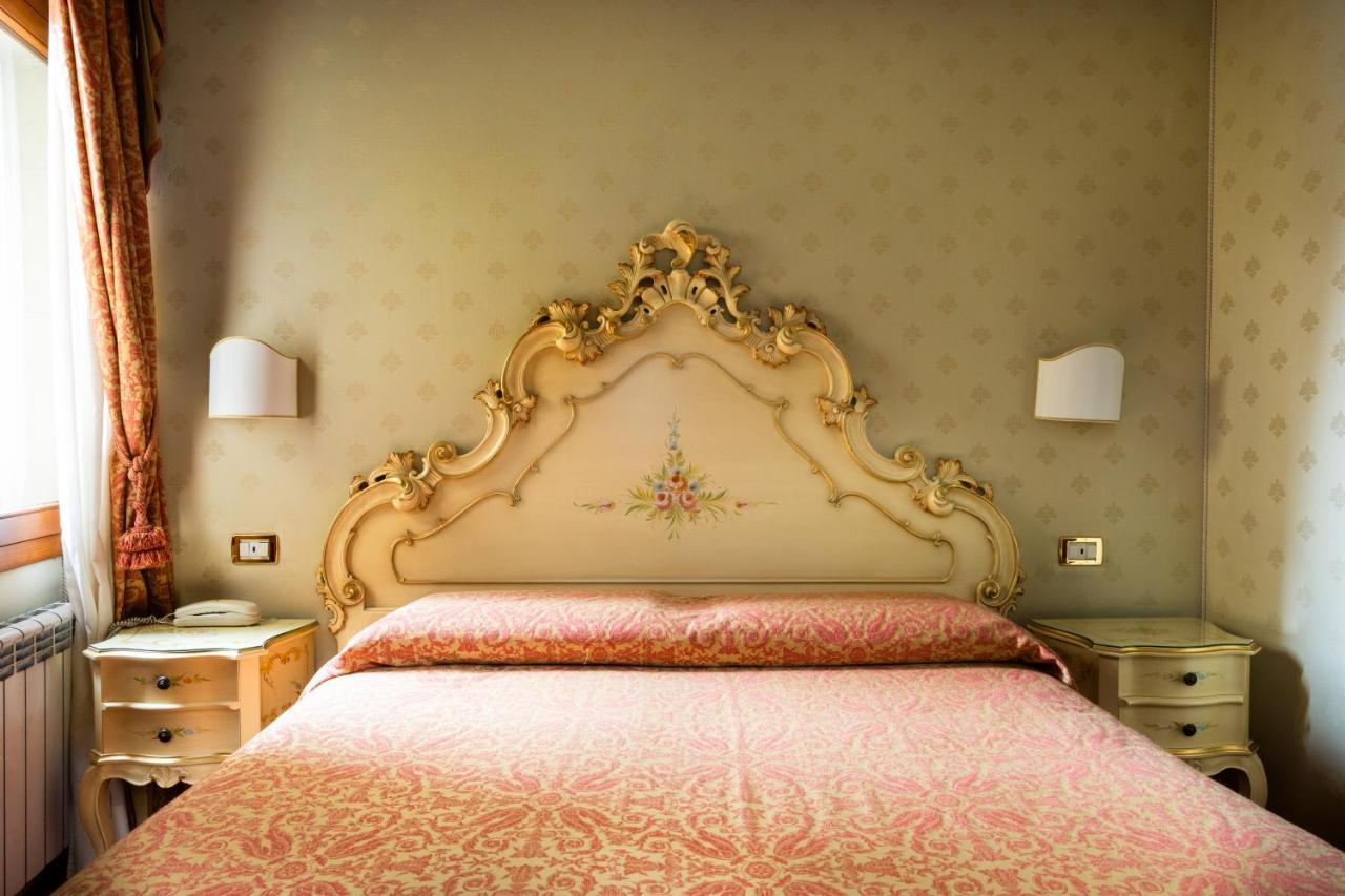 Al Leon 3* Venise