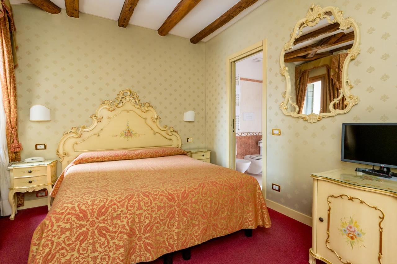 Al Leon 3* Venise