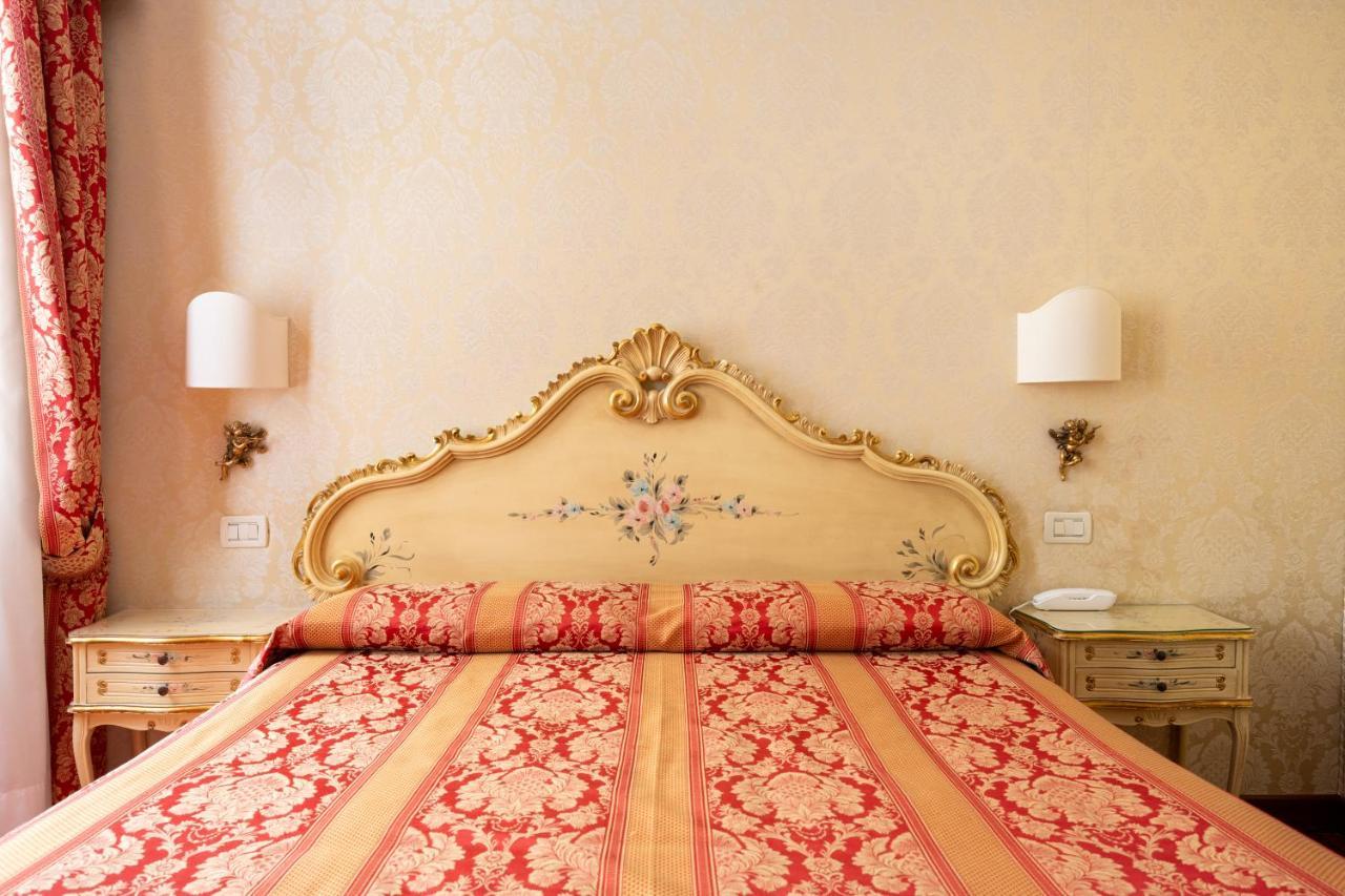 Couette-café Al Leon 3*