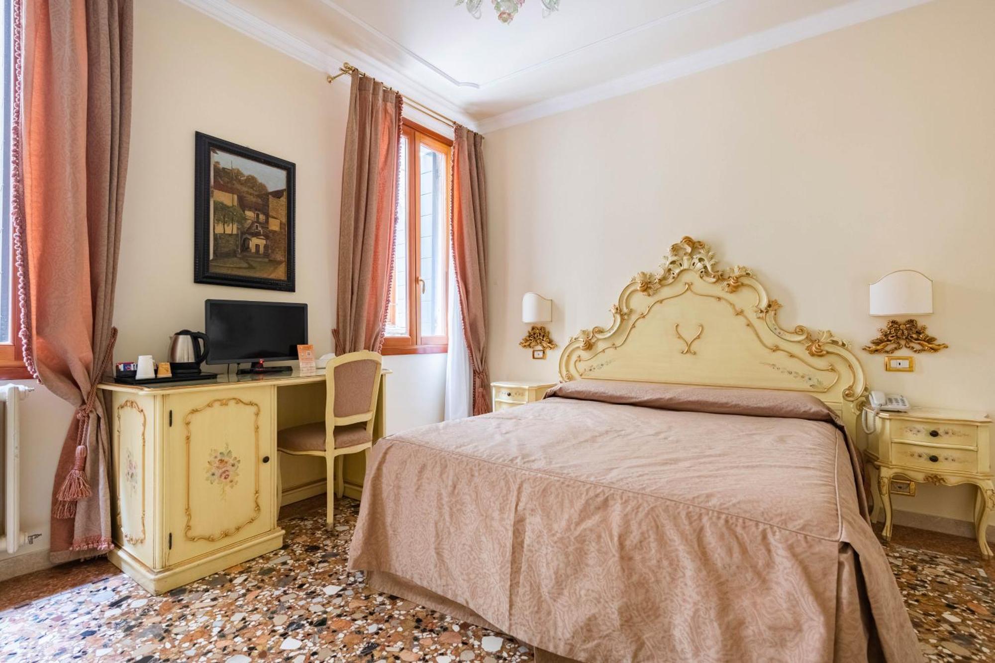 Al Leon Venise