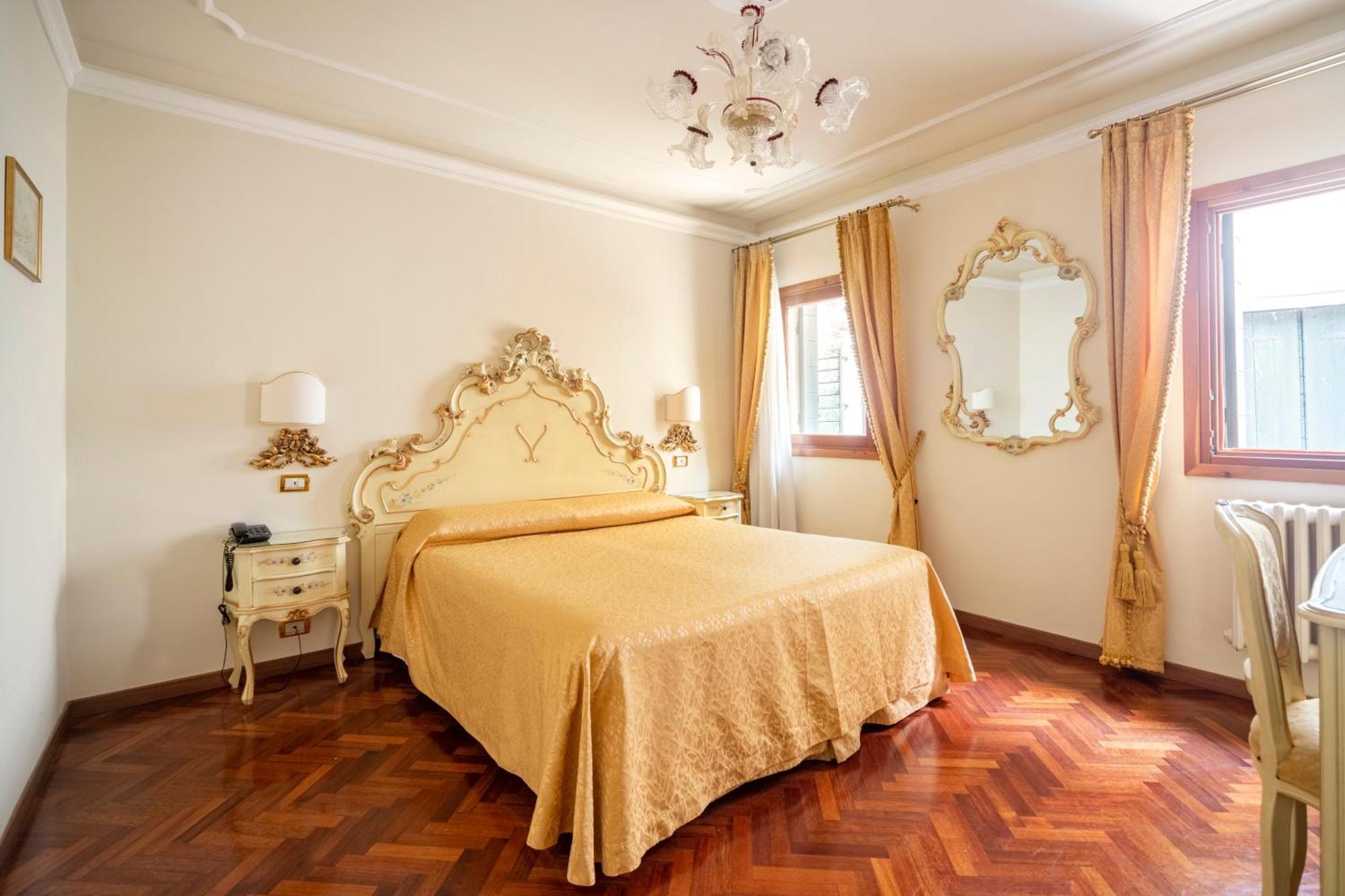 Al Leon Couette-café Venise