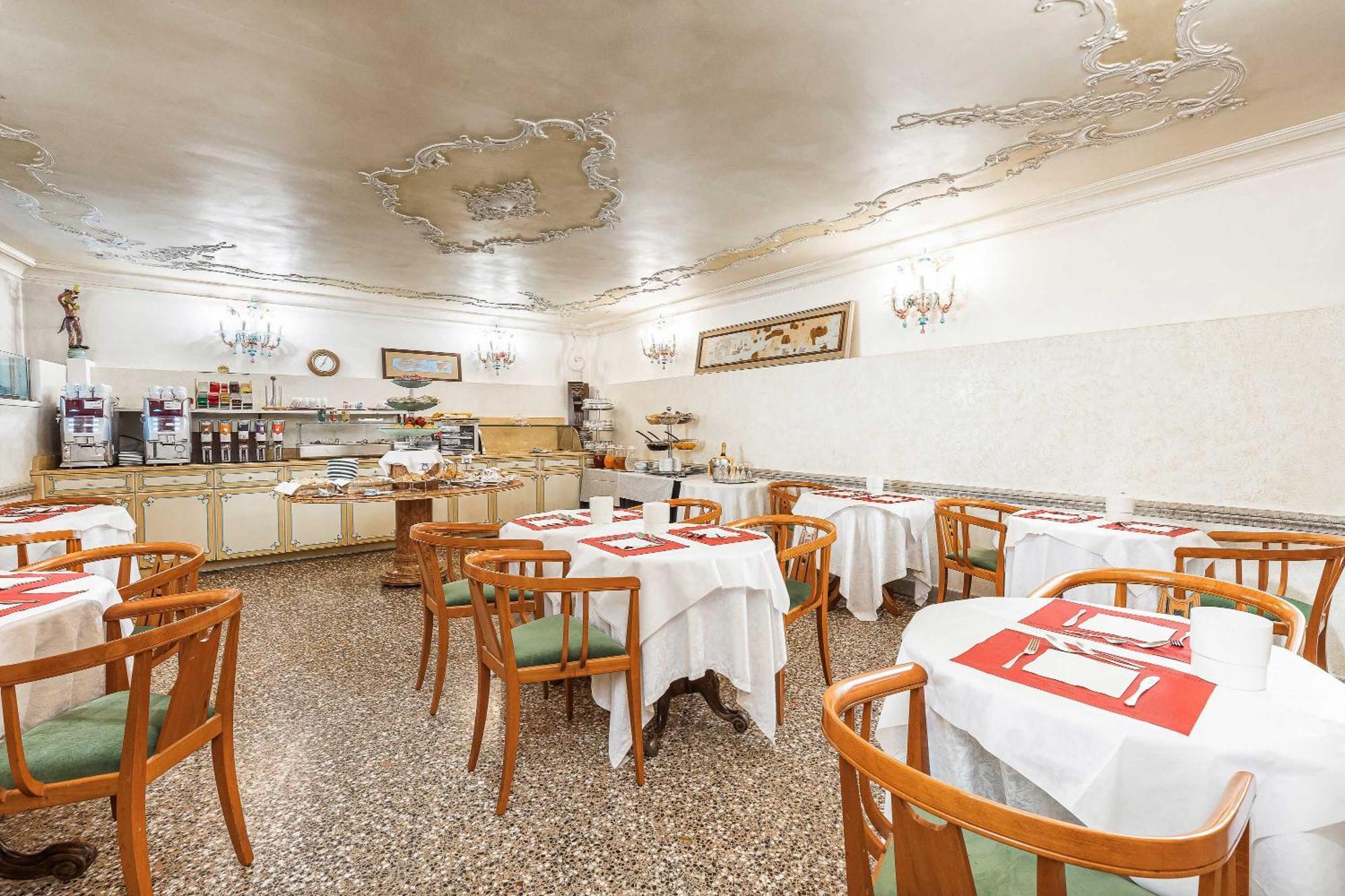 San Moisè Hotel 3*