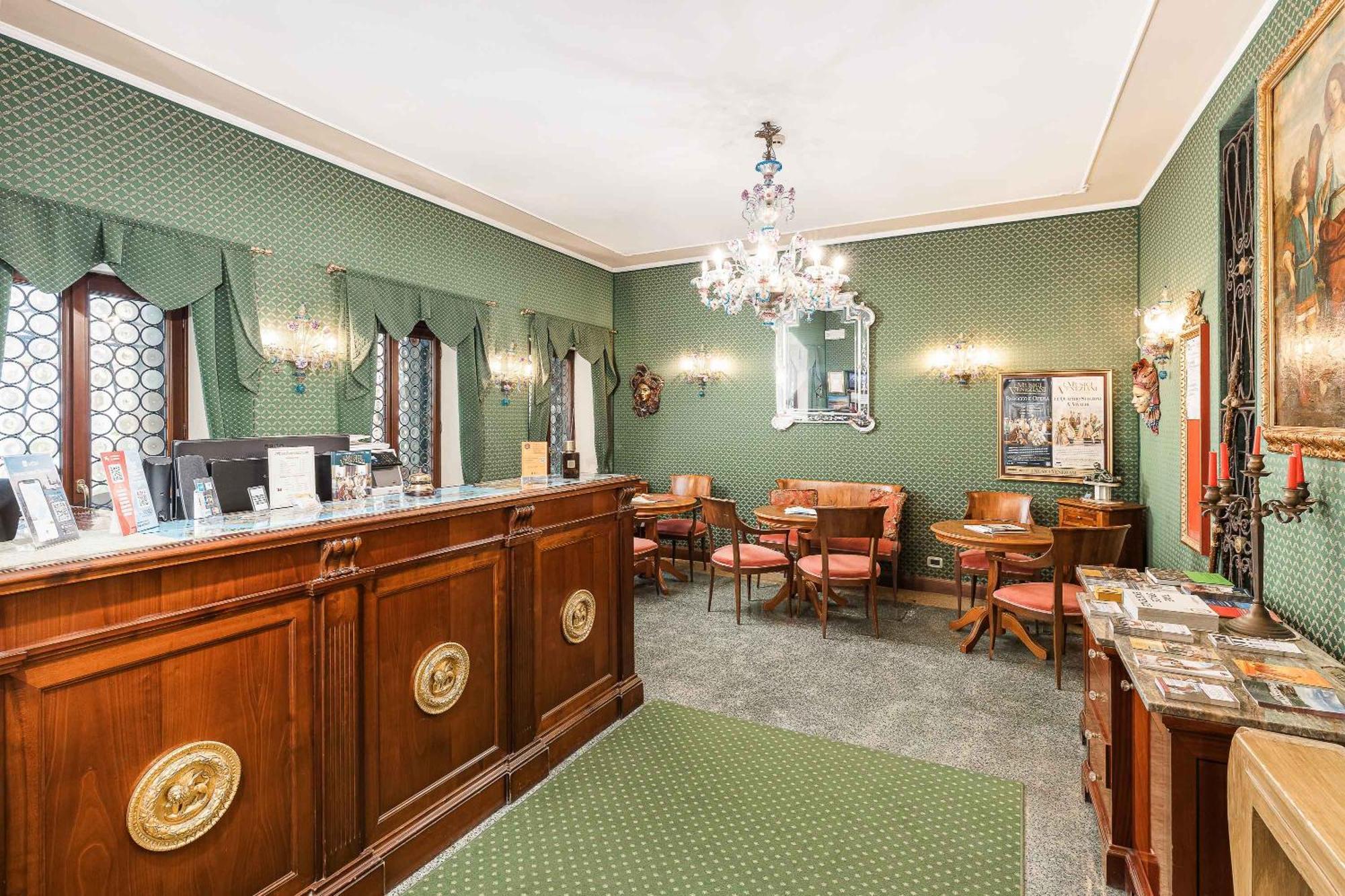 Hotel San Moisè 3*