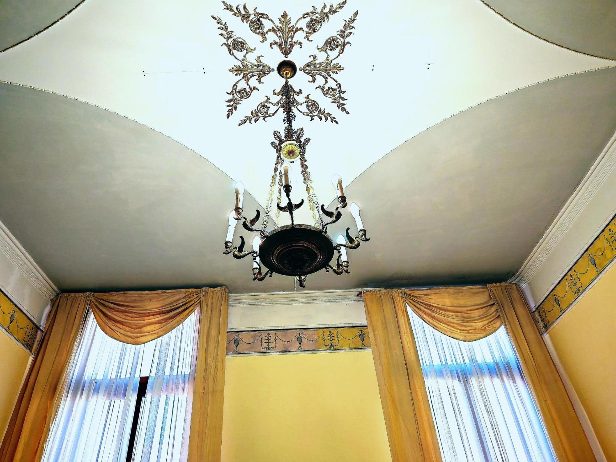 Tourist House