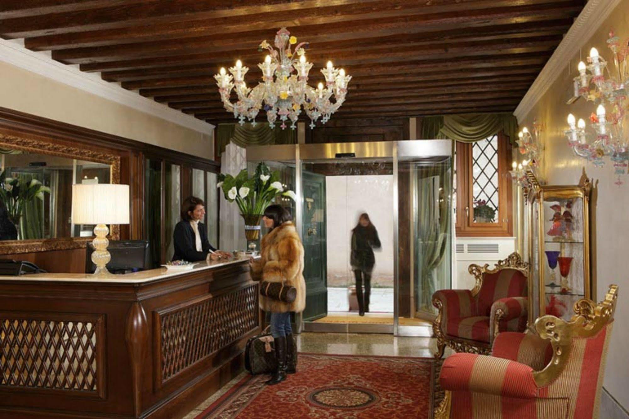 Hotel Al Duca Di 3*