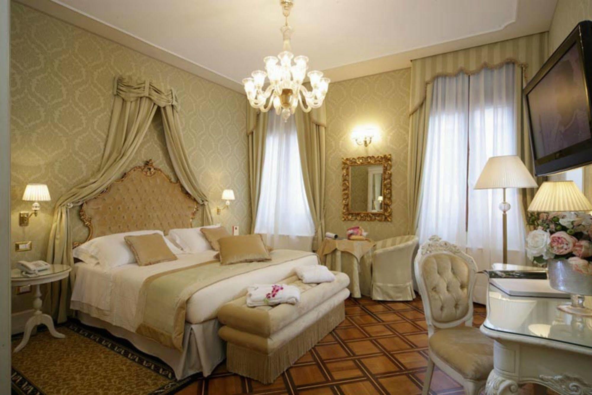 Al Duca Di Hotel