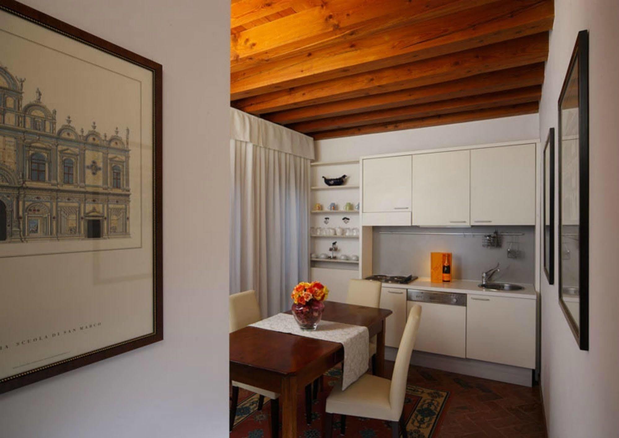 Al Duca Di Hotel