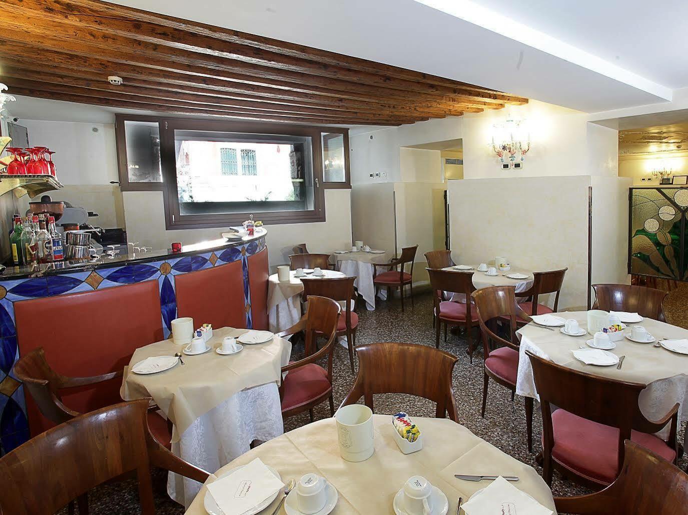 San Moisè Hotel