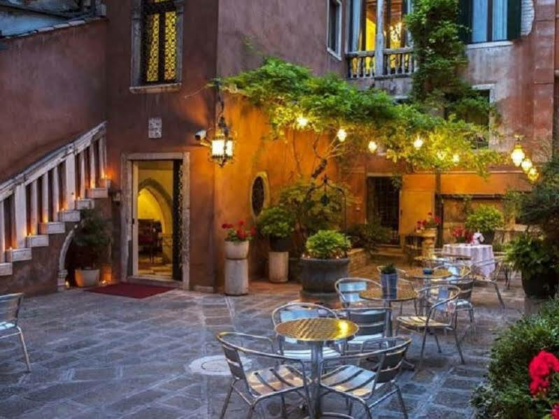 San Moisè Hotel