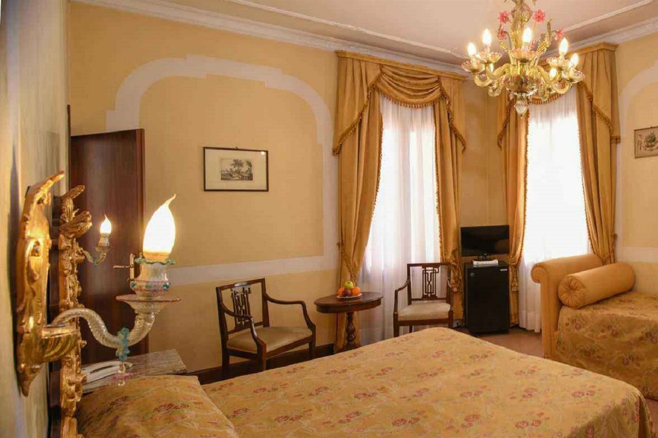 Hotel San Moisè