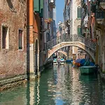 Ramo Del Teatro Canal View