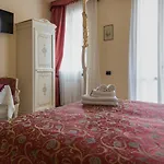 Venice Inn