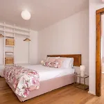 Venetian Palace Green Apartment R&R