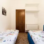 Just Urban Stays - Castello 5067 Boutique Apartment