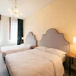Marea Apartments