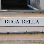 Venice Suite Ruga Bella