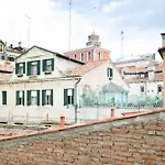 Corte dei Santi