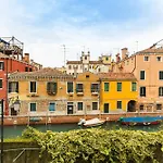 Vista Canale, 4 Ospiti, 2 Camere E 2 Bagni