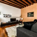 Frari Luxury