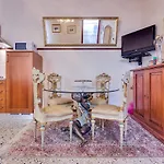 San Moise Luxury Apartment