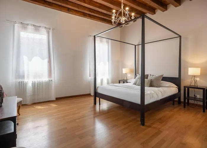 Design Palace Apartment By Wonderful Italy