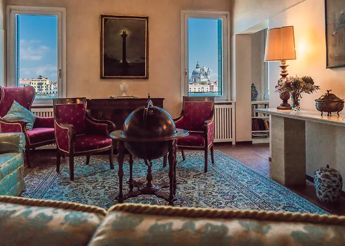 Giudecca Apartment