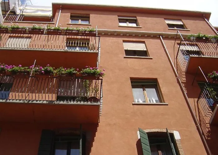 Guesthouse Alloggi Agli Artisti