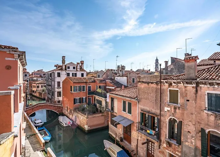 Dimora Sant\'Andrea Canal View