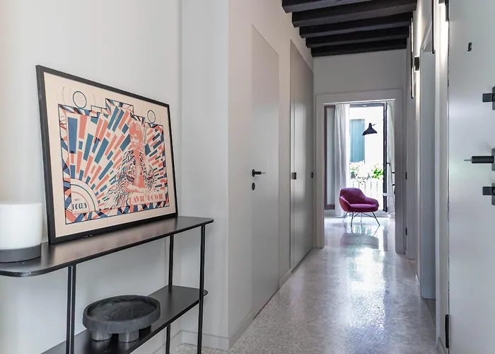 Ca\' Delle Carrozze Stylish 2 Bedroom Loft-Style