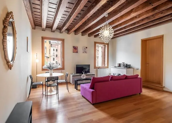 Apt With Amazing View - San Marco