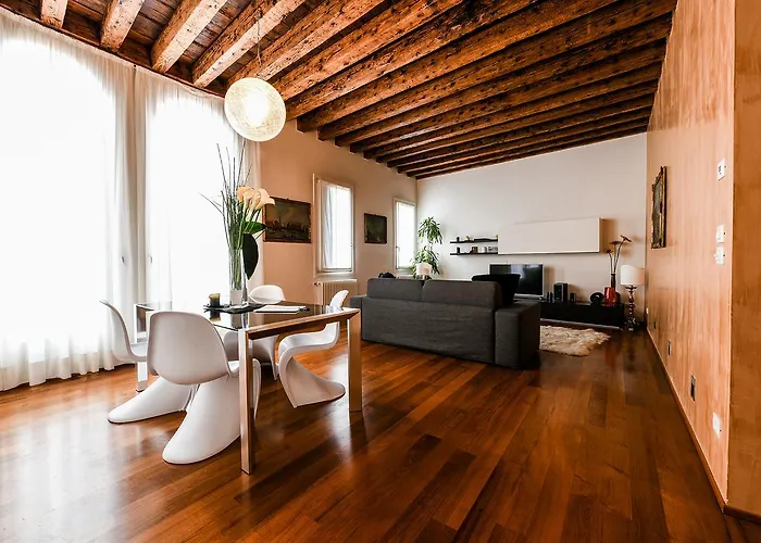 Frari Luxury