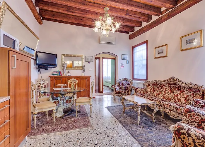 San Moise Luxury Apartment