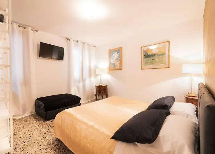 Andrea Venice Flat 1St Floor