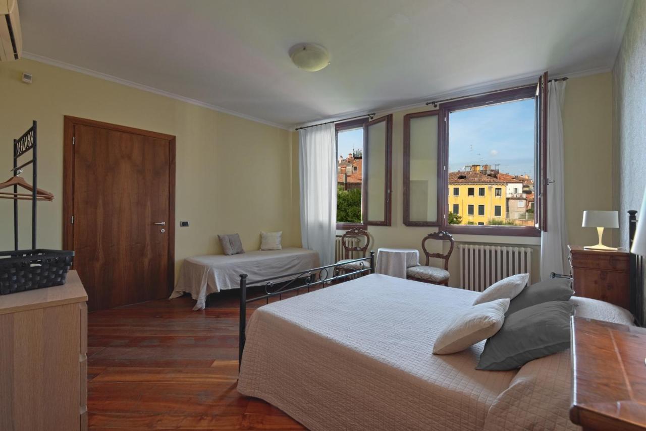 Corte Dei Miracoli Guest house 2*