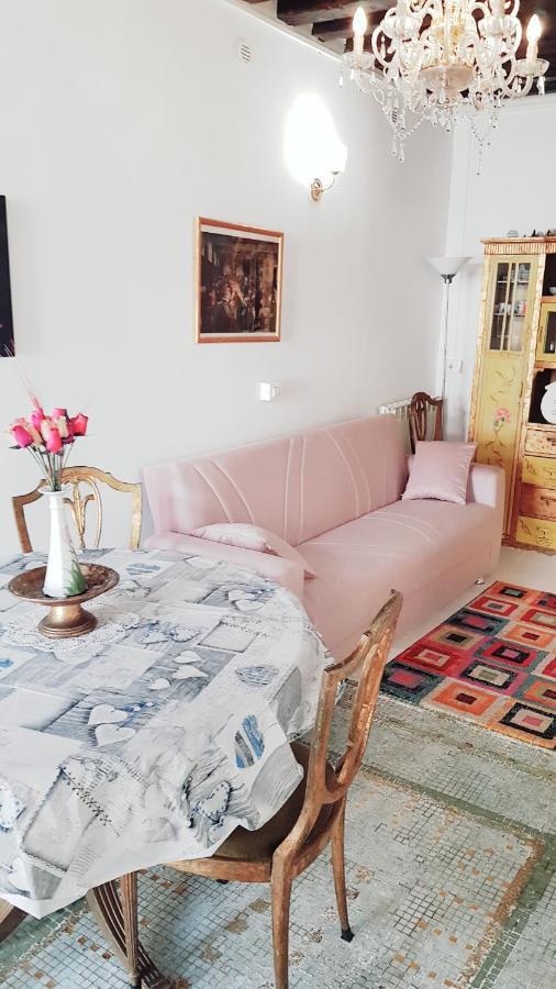 Biennale Flat In Giardini Venetië