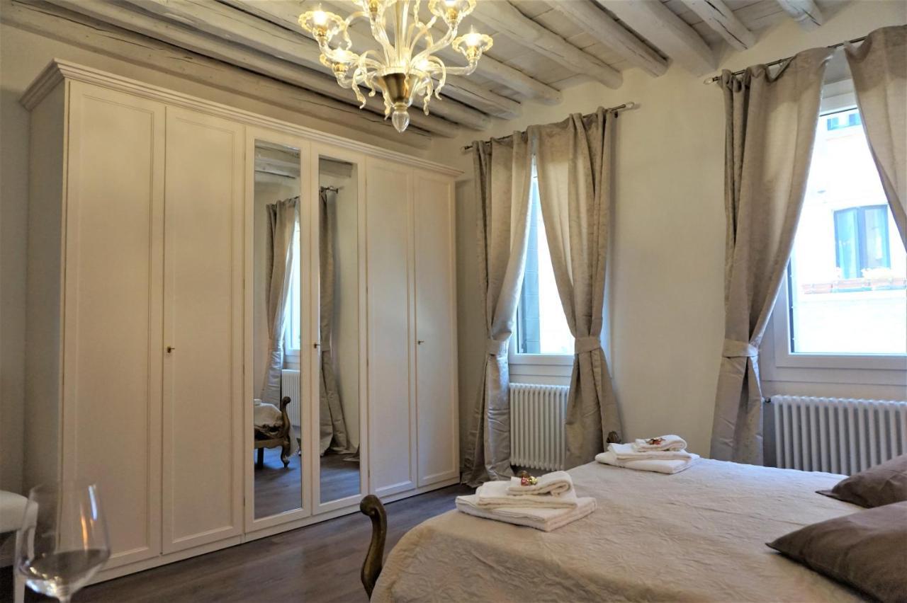 Appartement Sara S Luxury Five Minutes From Piazza San Marco *