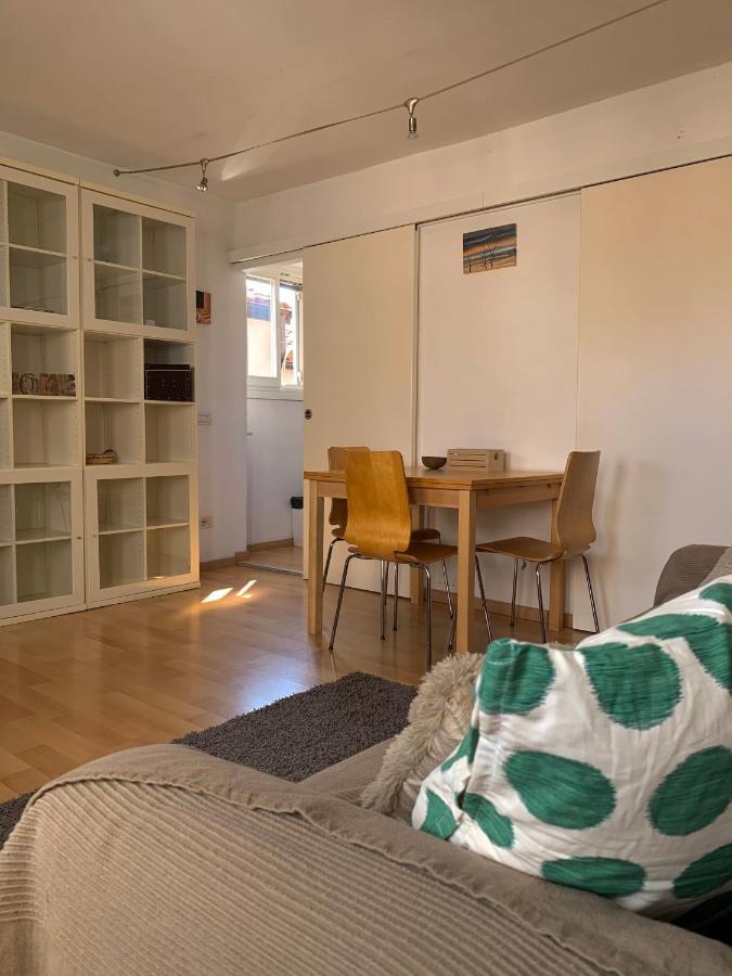 Regina - Romantic Near Rialto Apartment