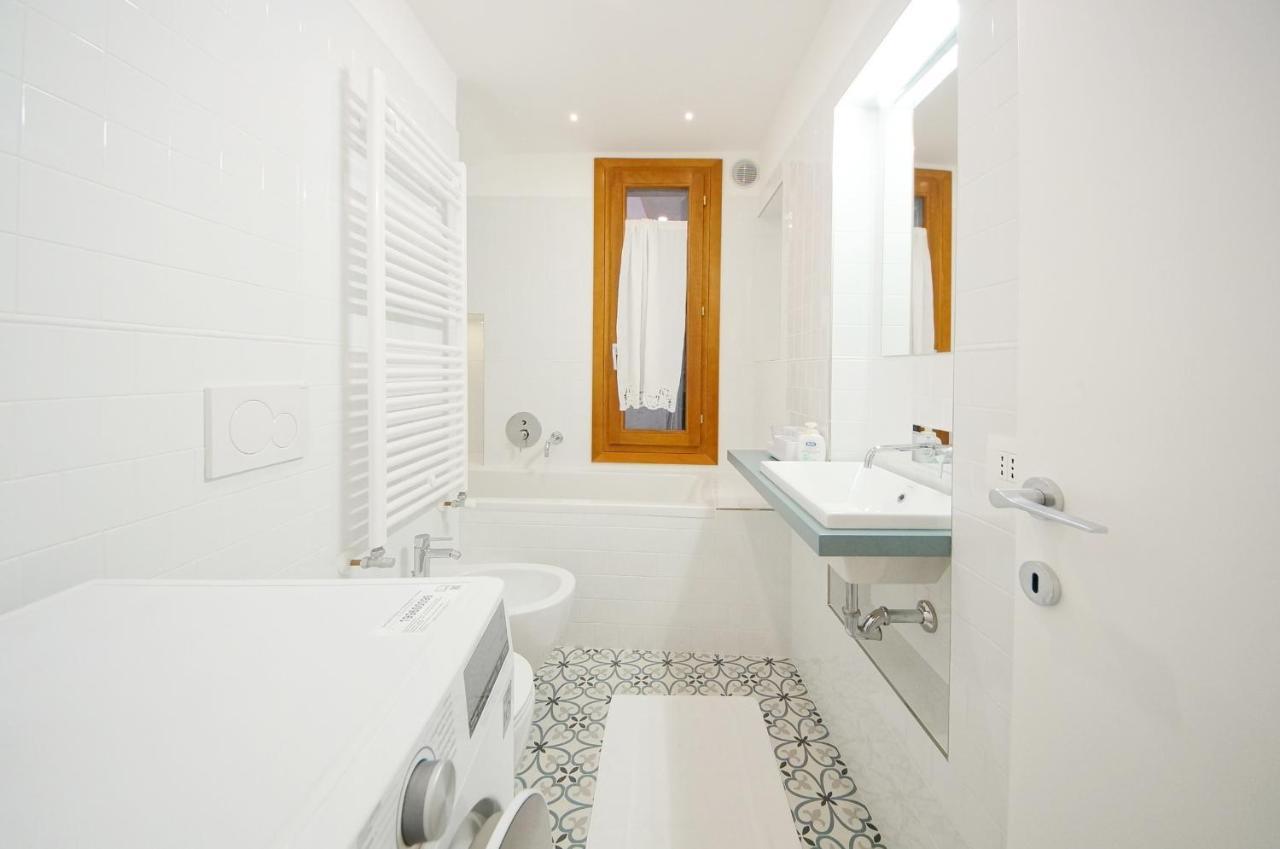 Dolcevita N 479 *