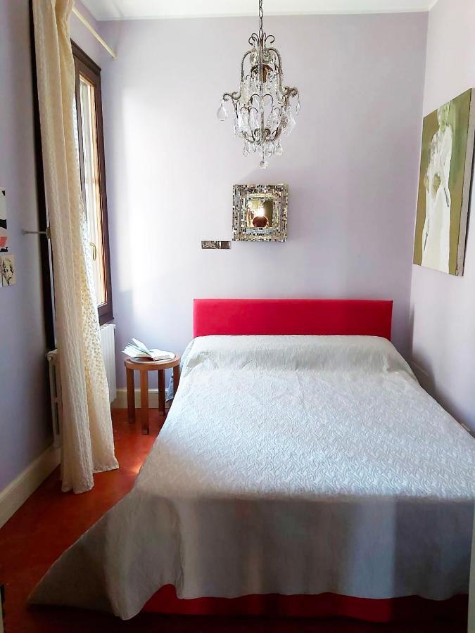Apartment Gorgeous Venetian With Canal View Venedig