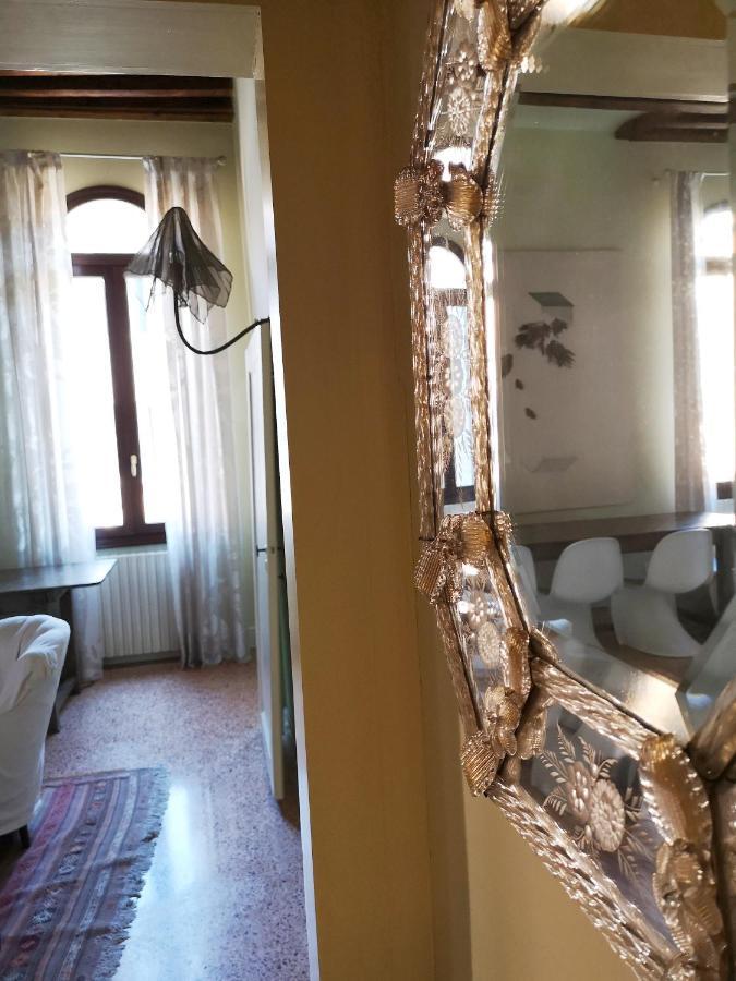 Gorgeous Venetian With Canal View * Venedig