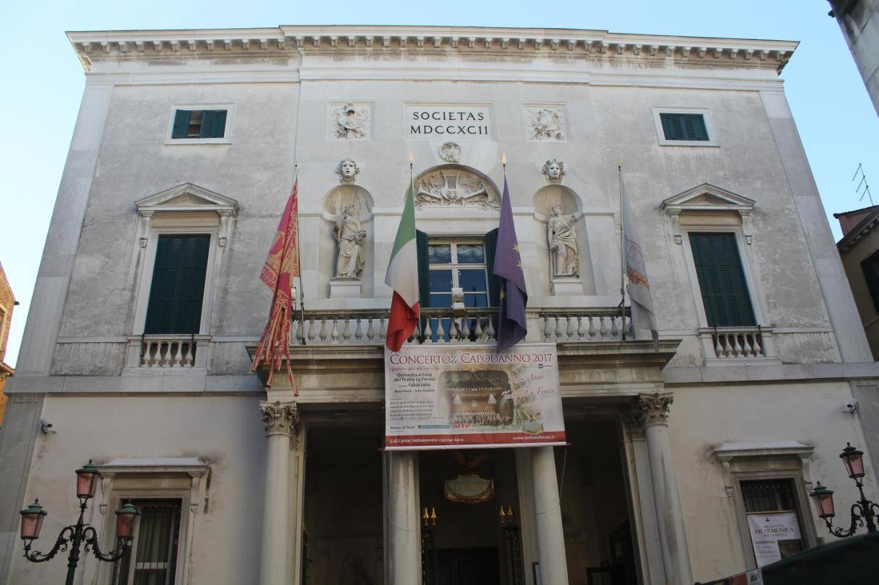 San Marco Fenice 3bdr 2bth * Venetië