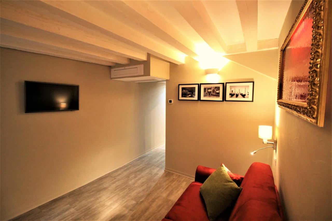 San Marco Fenice 3bdr 2bth Appartement *