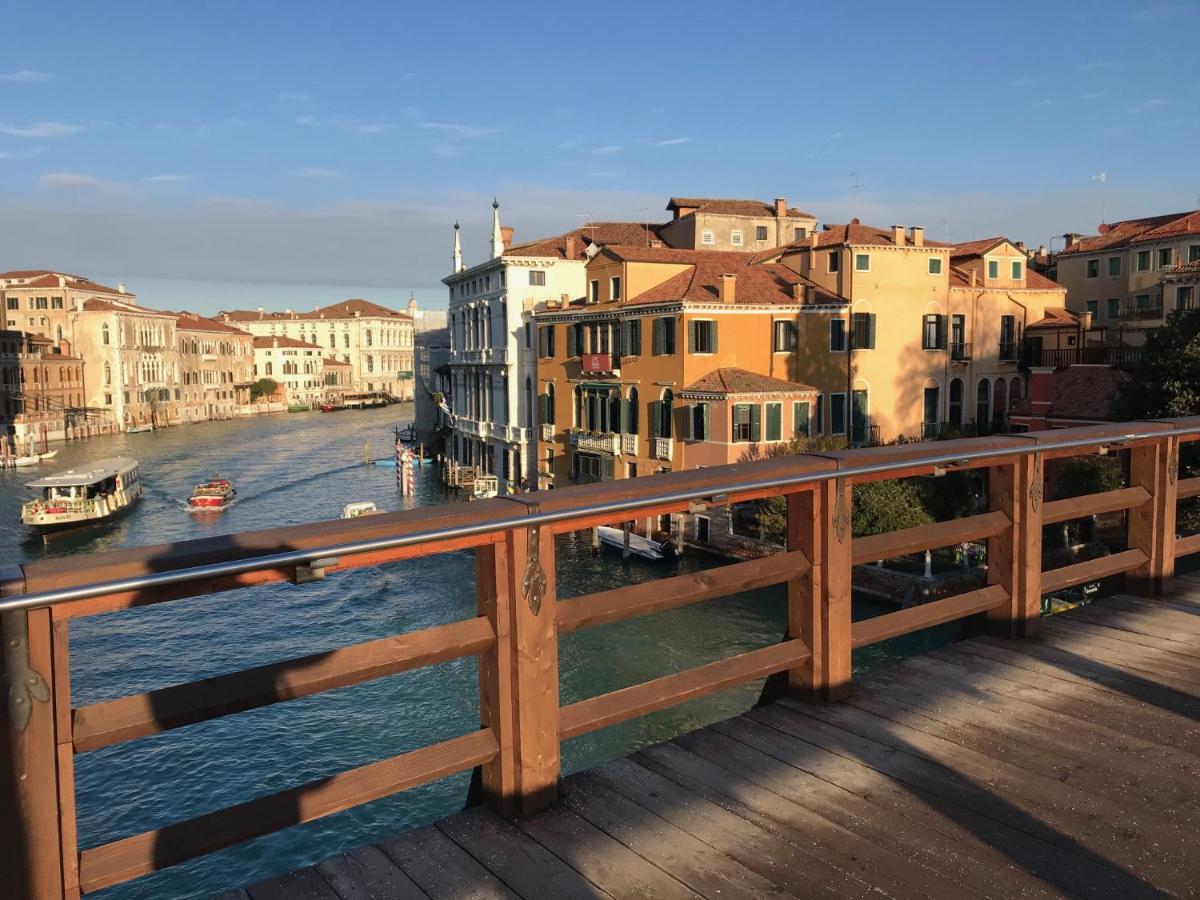 Homes & Holidays Appartamento