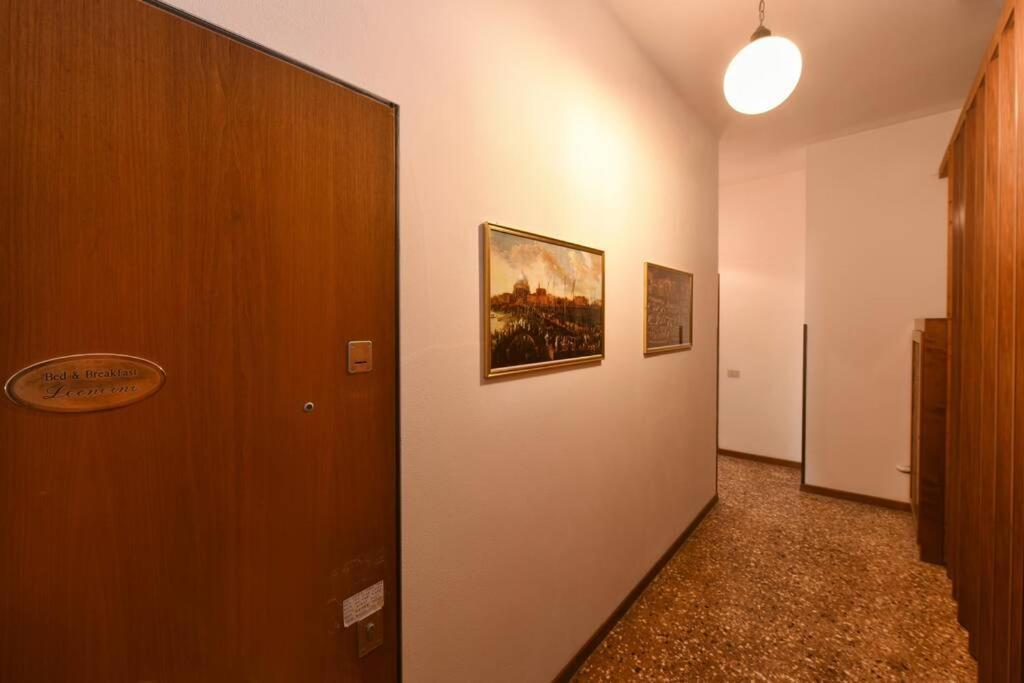 Leoncini With A Wonderful Canal View Appartement Venetië